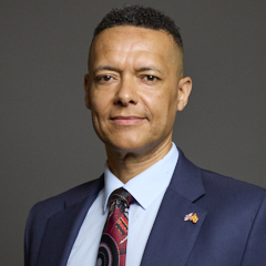 Clive Lewis